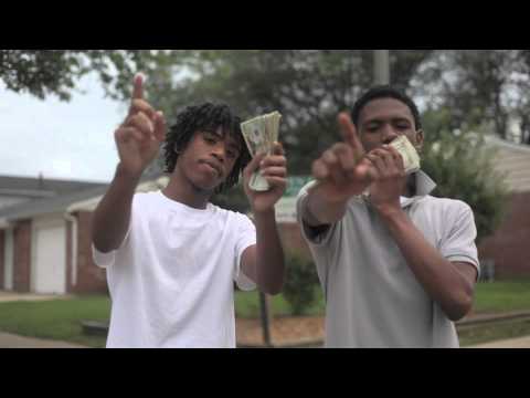 Gwalla Boyz (feat. Flow Marley) Love Money (Prod. By Young Chop) Shot & Edited By: @LA_Production1