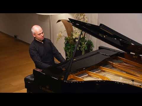 Robert Schumann: Humoreske Op. 20 - Peter Józsa