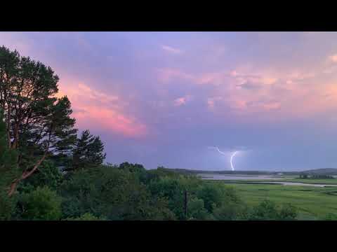 Lightning Bolt!!  Wait for it!-Great Neck, Ipswich MA 8-23-2020