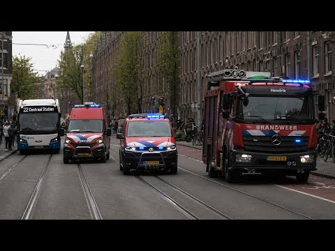 Koningsdag/Nacht 2026! [Brandweer Rijd Over Fiets] Zeer veel Hulpdiensten met spoed in Amsterdam