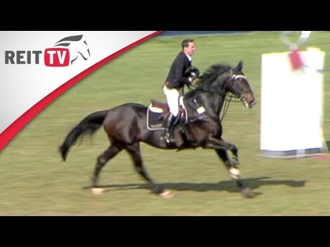 VIP | Hufschmied und Schulpferd reiten zum Derbysieg - Gilbert Tillmann & Hello Max
