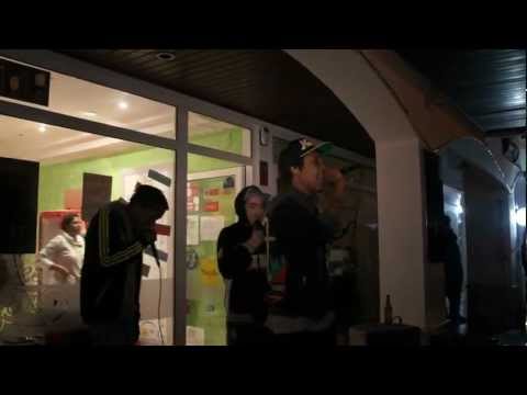 Fuck Niggaz! Nao entrou no Video do concerto!