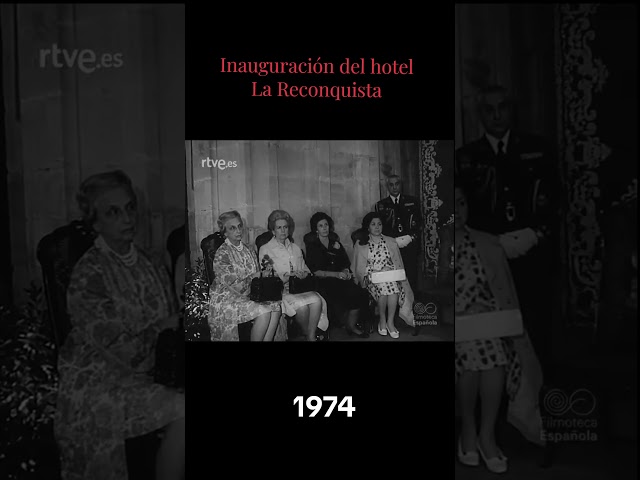 Vídeo relacionado con Retro Oviedo Ciudad España Vintage Estética Verano Vacaciones Camiseta