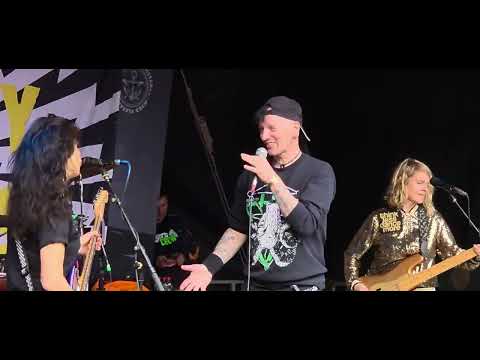 Shirley Holmes feat. Steff von Alarmsignal - Machst du Frühstück  - Merkers 25/7/6 - Rock am Berg