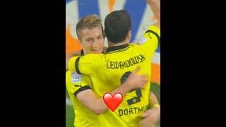Download lagu Reus & Lewy Friendship 😢 mp3