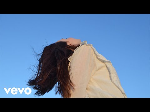 Maz O'Connor, vulpes - Soho (Official Music Video)