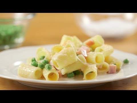 Video-Ricetta della Pasta con Besciamella al Forno di Italiani a Tavola