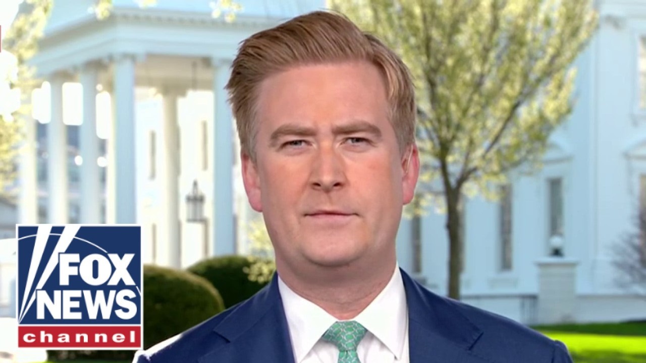 Peter Doocy reports new details on leaked Yemen attack messages