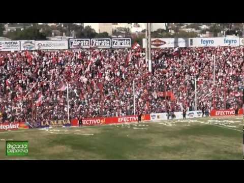 "Recibimiento hinchada INSTITUTO vs Ferro" Barra: Los Ranchos • Club: Instituto