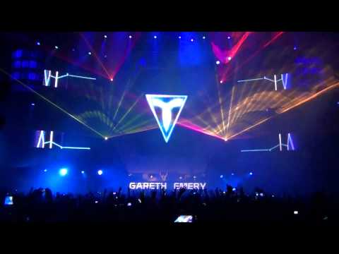 TRANSMISSION 2011 - Gareth Emery - Cosmic Gate Featuring Emma Hewitt - Calm Down FULL HD(1080p)