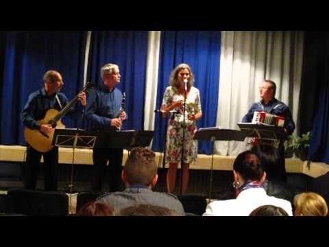 Sevdah-bend - Sevdalinka  "Jutros mi je ruza procvjetala" - Vanochtend stond mijn roos in bloei