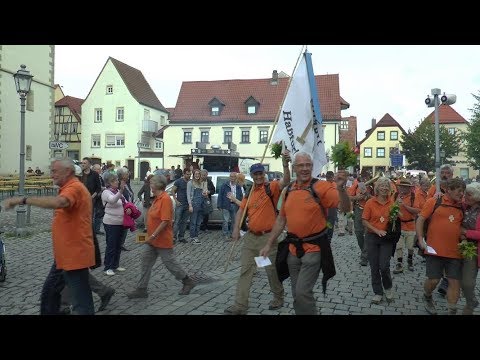Kreuzberg-Wallfahrer wurden herzlich in Haßfurt empfangen