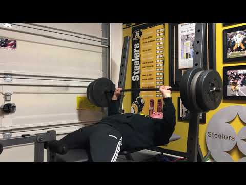 135 bench AMRAP at 127 pounds bodyweight #bench