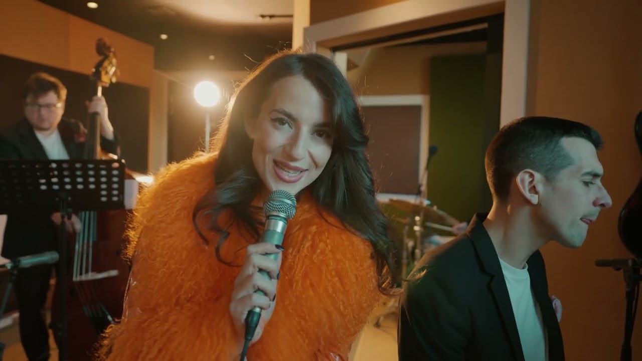 'Make It Another Old Fashioned, Please' by Emma Smith (from album 'Bitter Orange')