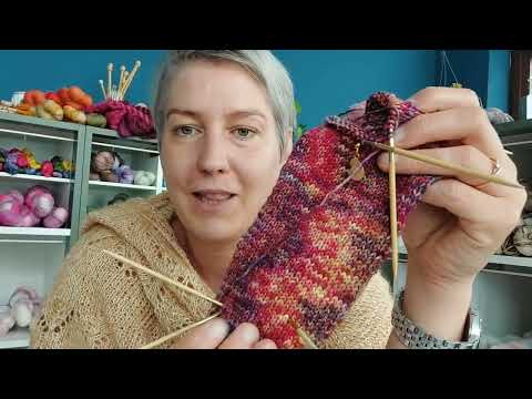 Strickpodcast #4 nonstop Teststricks, Tücher und Socken stricken