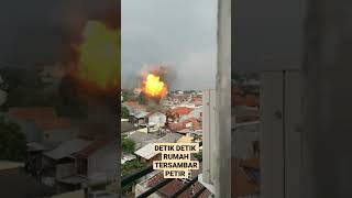 Download lagu RUMAH TERSAMBAR PETIR (EDITAN) 😱 #shorts #terbaru #petir #bolaapi mp3 Download lagu RUMAH TERSAMBAR PETIR (EDITAN) 😱 #shorts #terbaru #petir #bolaapi mp3