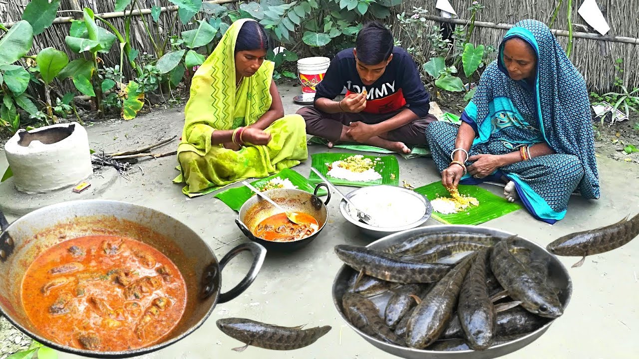 snakehead Murrel fish curry in village ।village fish fry recipe in bihar,garai machali recipe ।