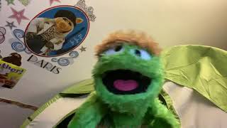 Oscar the Grouch Sings Wonderful Me