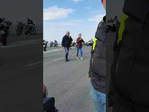 Passo della Raticosa - Domenica pomeriggio 23 Aprile 2023 #passodellaraticosa #moto #spettacolo