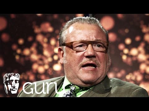 Ray Whitestone Ray Winstone: A Life in Pictures | The HOBBLEDEHOY