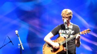 "My Favorite Pony" by Hank Green LIVE VidCon 2012