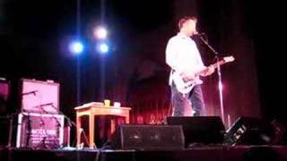 Billy Bragg - The World Turned Upside Down - Live