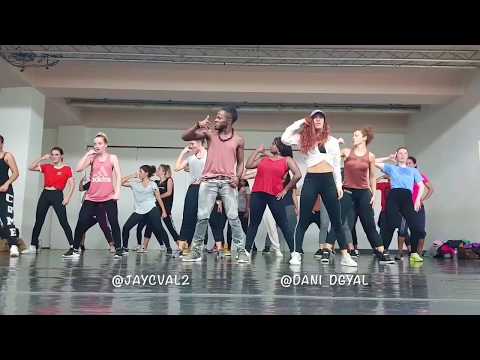 Angelo King - Banana ft. Kalibwoy & Poke (Prod by Dj Wef & Karyo) (Dancehall Funk)