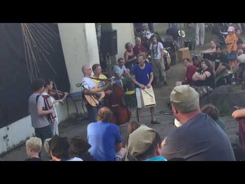 Nicolai Schemionek mit Ziemlitsch Östlitsch spielt Jovano Jovanke