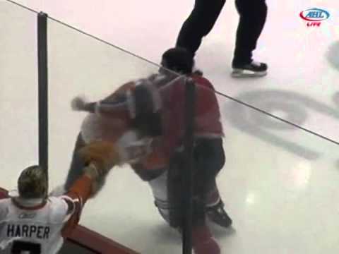 Corey Tropp vs Zac Rinaldo