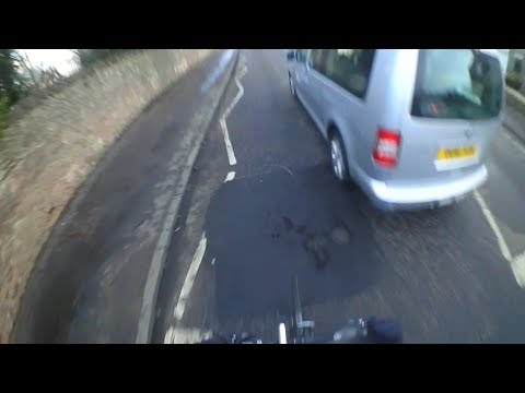 DG61YZH - Pointless Close Pass