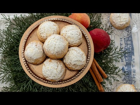🍎 Apple-Filled Kourabiedes: the Greek holiday cookie you need to try 🍎