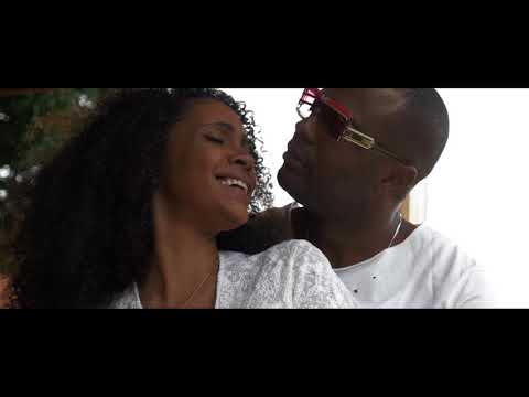 Sarissari ft Duc - Costas ao Mundo