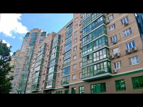 Продается 2-комнатная квартира, Бажова ул., 8