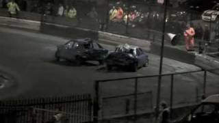 preview picture of video 'RINGWOOD RACEWAY MATCHAMS HARIBO V TWISTED 25 ON 25 - FINAL&DD 25TH SEPTEMBER 2010'