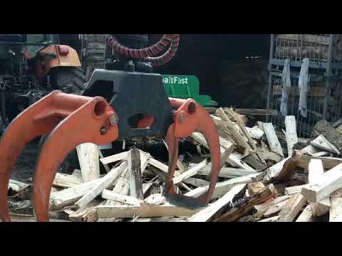 SpaltFast - Handyvideo - dünne Fichten spalten