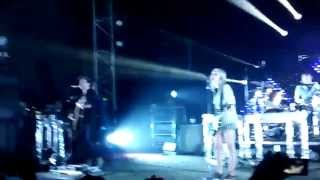 Metric - Other Side (Live Mty)