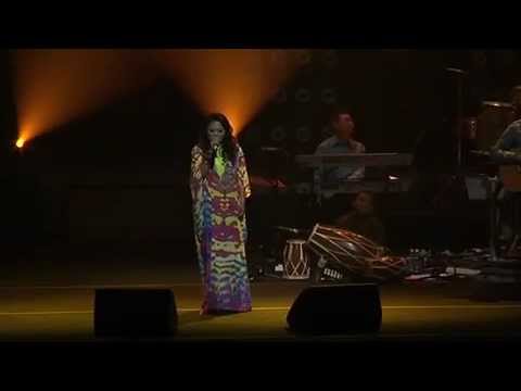 Sunshine - Live at the Esplanade - 2012