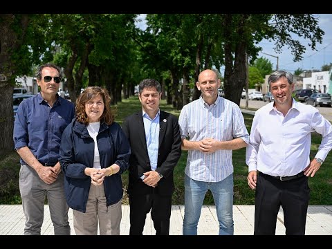 Kicillof recorrió los avances de obras de viviendas en Carlos Tejedor