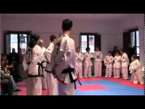 "Taekwon-Do San Sebastiano & Mezzanino team" video 1: il saluto