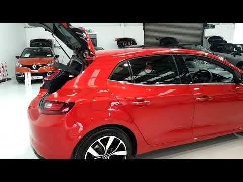 191L2106 - 2019 Renault Megane ICONIC HB 115 BHP Adblue 21,995