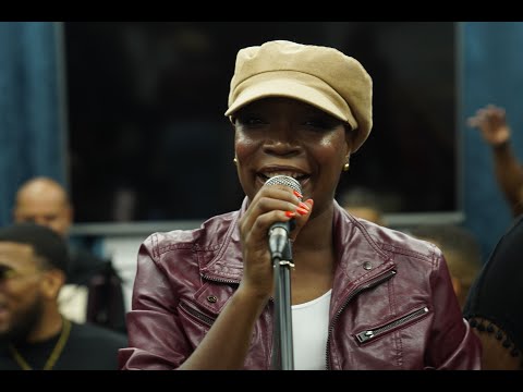 Coros Pentecostales - Savina Felix (Video 0ficial)