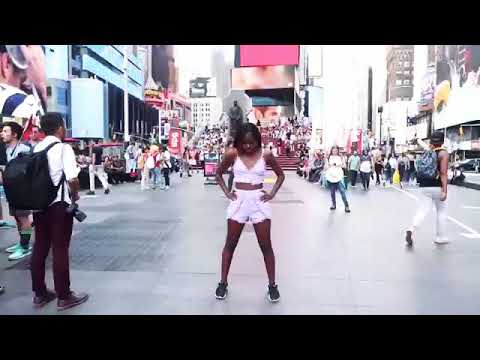 Sherrie Silver - Guitar _ Dance Choreography + crazy class freestyles at end! || Dance Afro