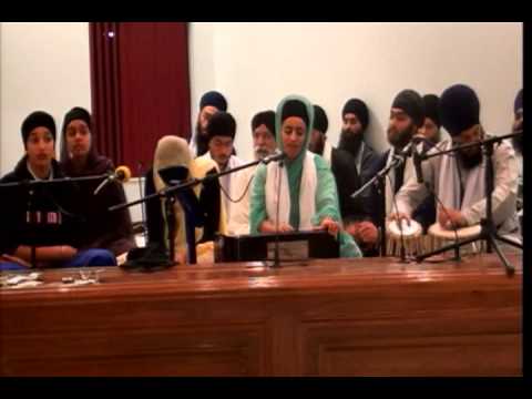 005 Windsor Raensabaayee Keertan Sep.2013 B. Ravneet Kaur Jee Brampton