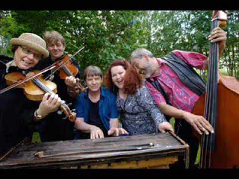 Tallari "Viola Turpeinen Tanssit Kiipillä"