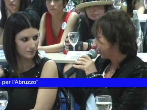 Amiche per l'Abruzzo: la conferenza stampa con Laura Pausini, Gianna Nannini e Elisa