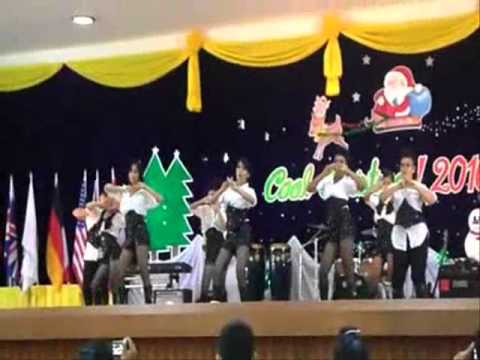 WK X'mas 2010 Hoot cover dance.wmv