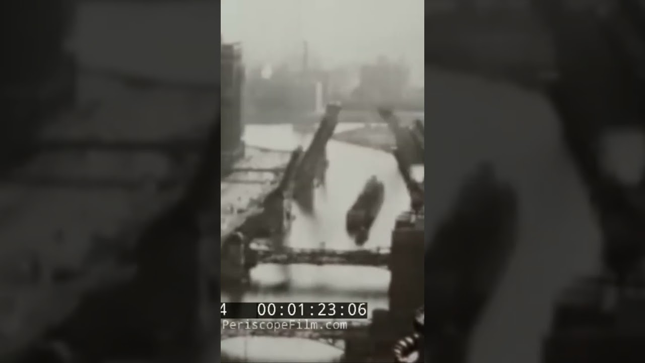 Long exposure of Chicago drawbridge system circa 1946