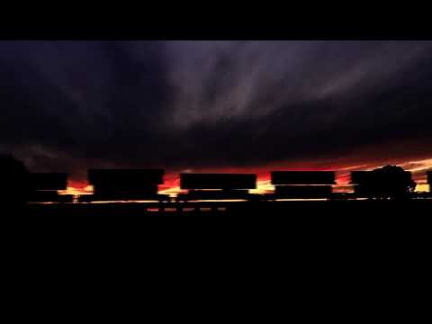 Australian Trains: PN 7PM5 passes Korunye