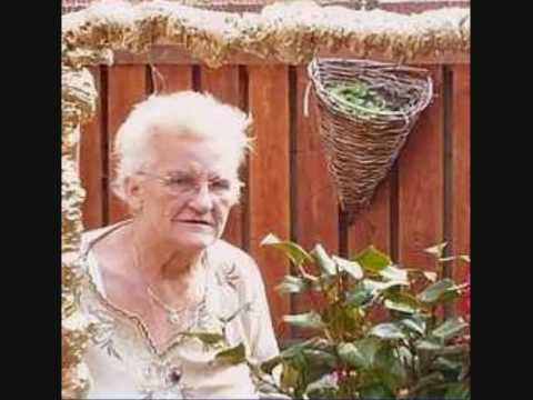 Zin0,A-fisher,Raimz & Bony - Lieve Oma ( McBig-D Refreintje )