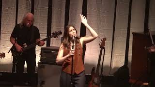 2022 06 14 Mandy Moore - Extraordinary